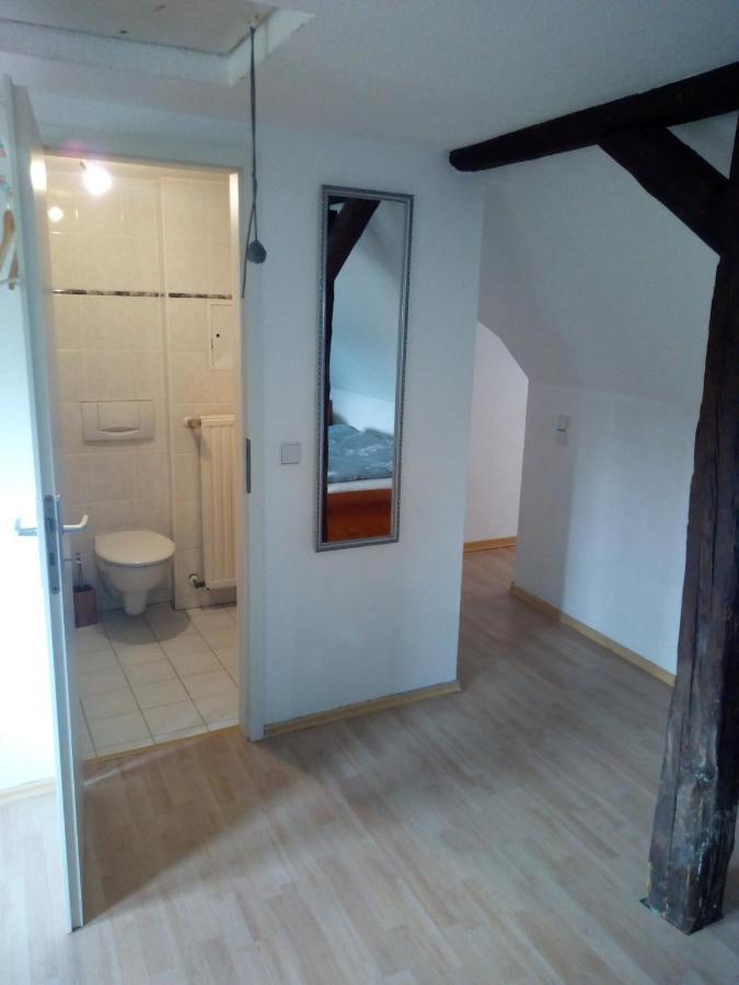 Kleine Ferienwohnung Am Kahlaer Markt Kahla  Luaran gambar